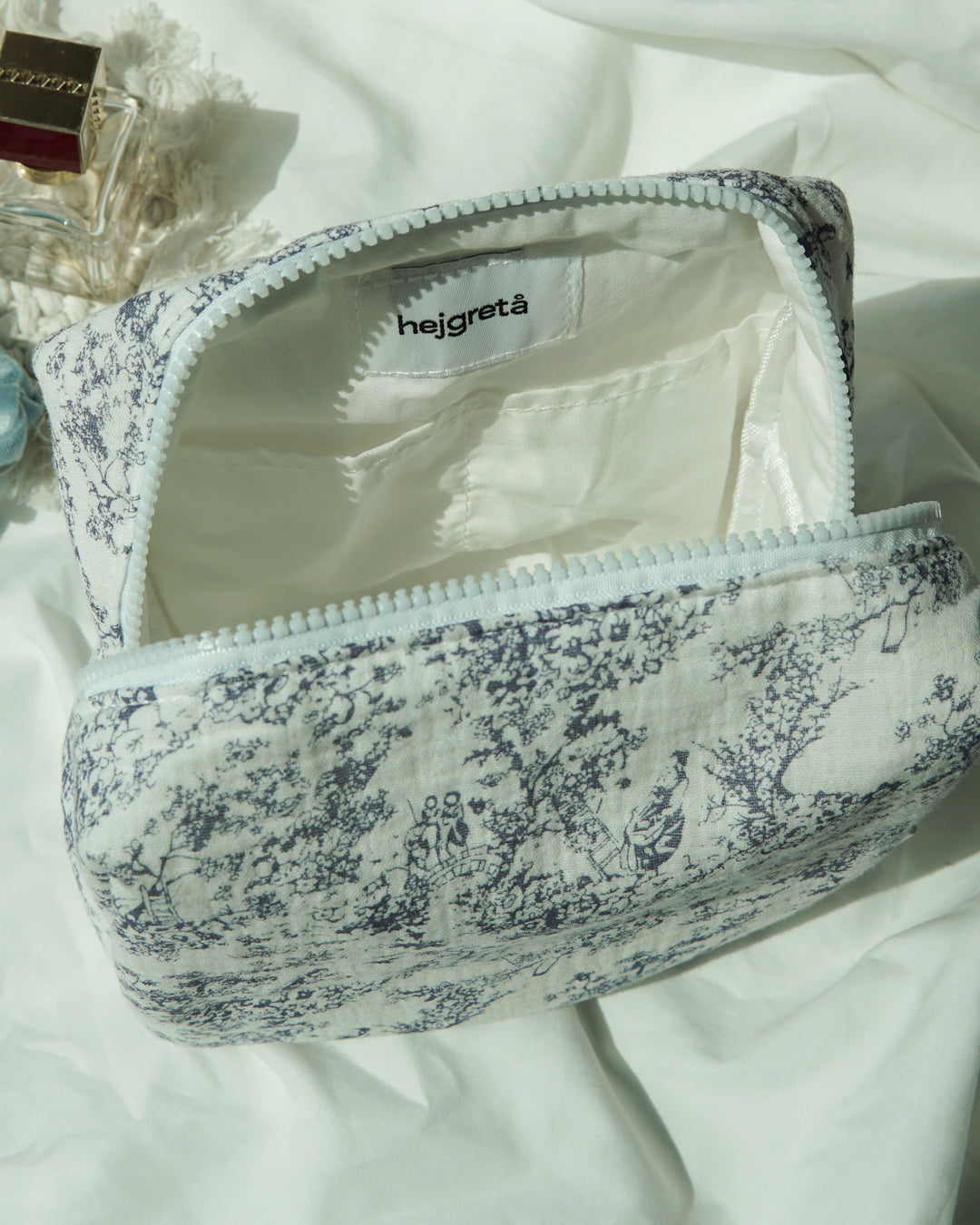 Willow ☼ Beauty Bag